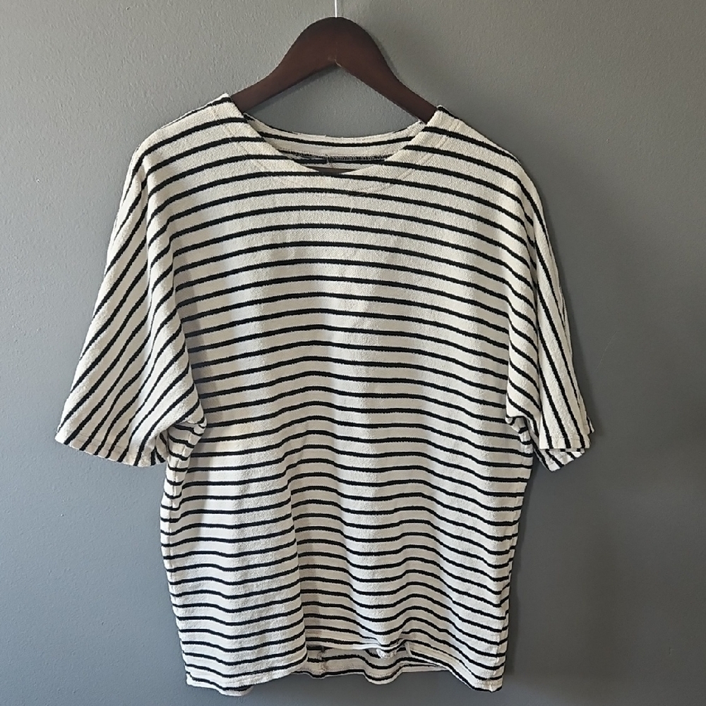 Represent Black and White Striped Top M Stylish Chic Classic Batwing